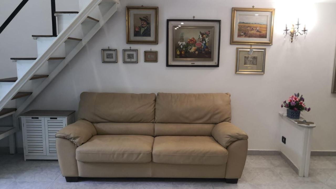 Apartmán Centro Storico S Chiara House Neapol Exteriér fotografie